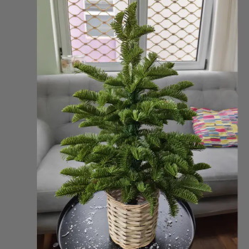 Novogodišnja jelka u saksiji zelena 90cm-1