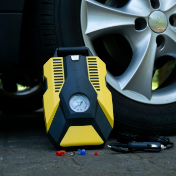 SkyCar kompresor za auto prenosivi 12V 120W-1