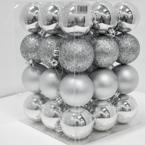 Novogodišnje kugle za jelku set 36 komada srebrna boja Novogodišnje kugle za jelku set 36 komada srebrna boja